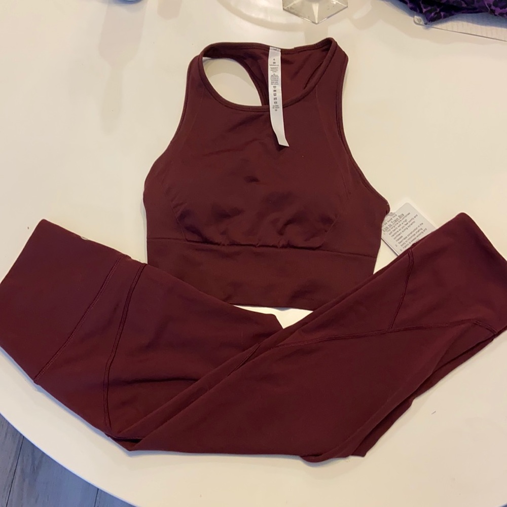 Lululemon set 6: ebb to train Bra, in movement